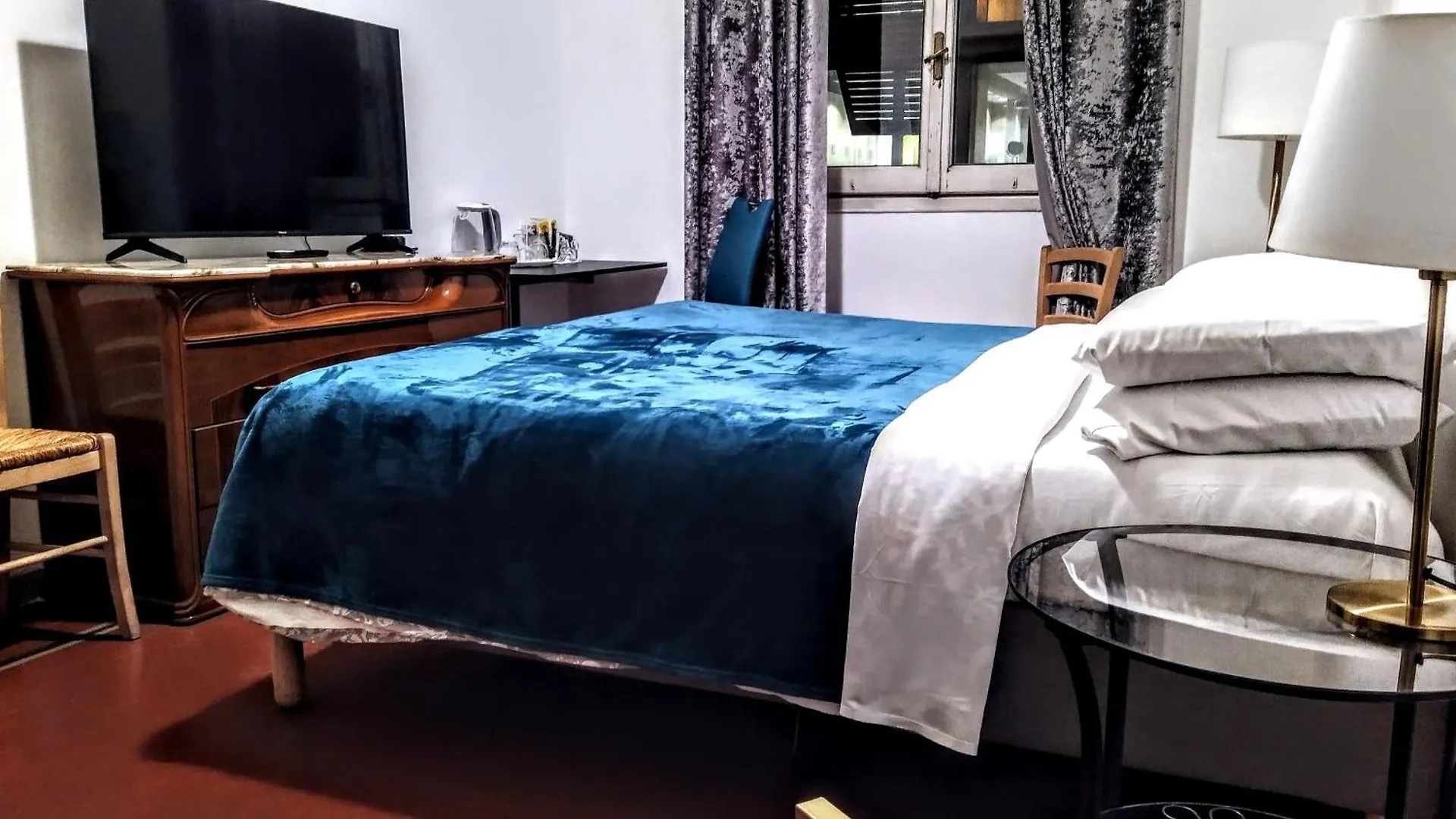 Nik Rooms Rzym Włochy
